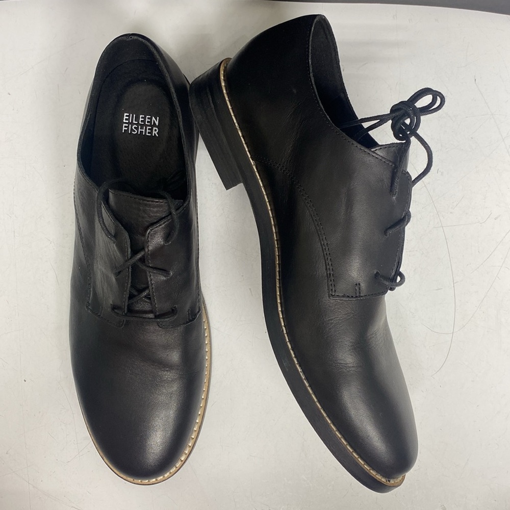 Eileen Fisher Black Leather Lace-Up Shoes